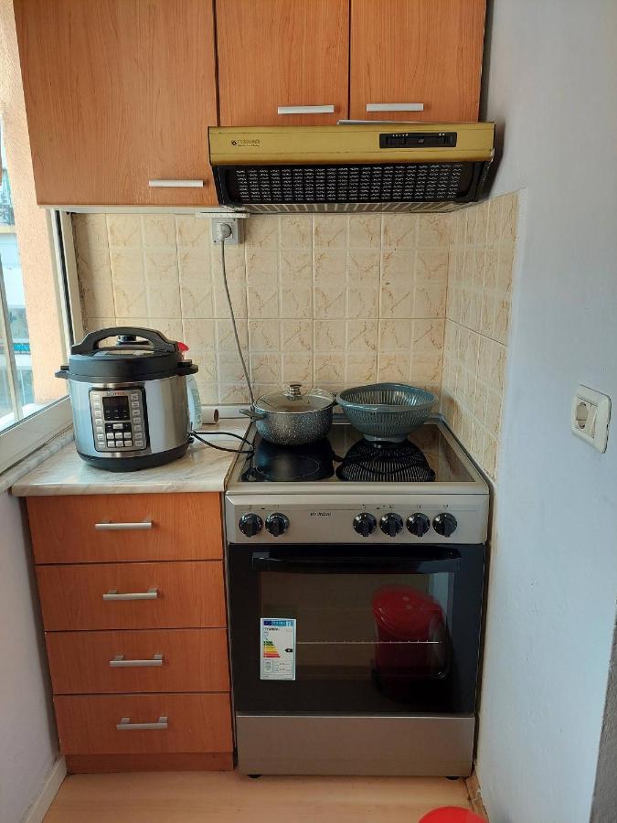 Apartamento Lovely 11 Ap In Myslym Shyri Tirana